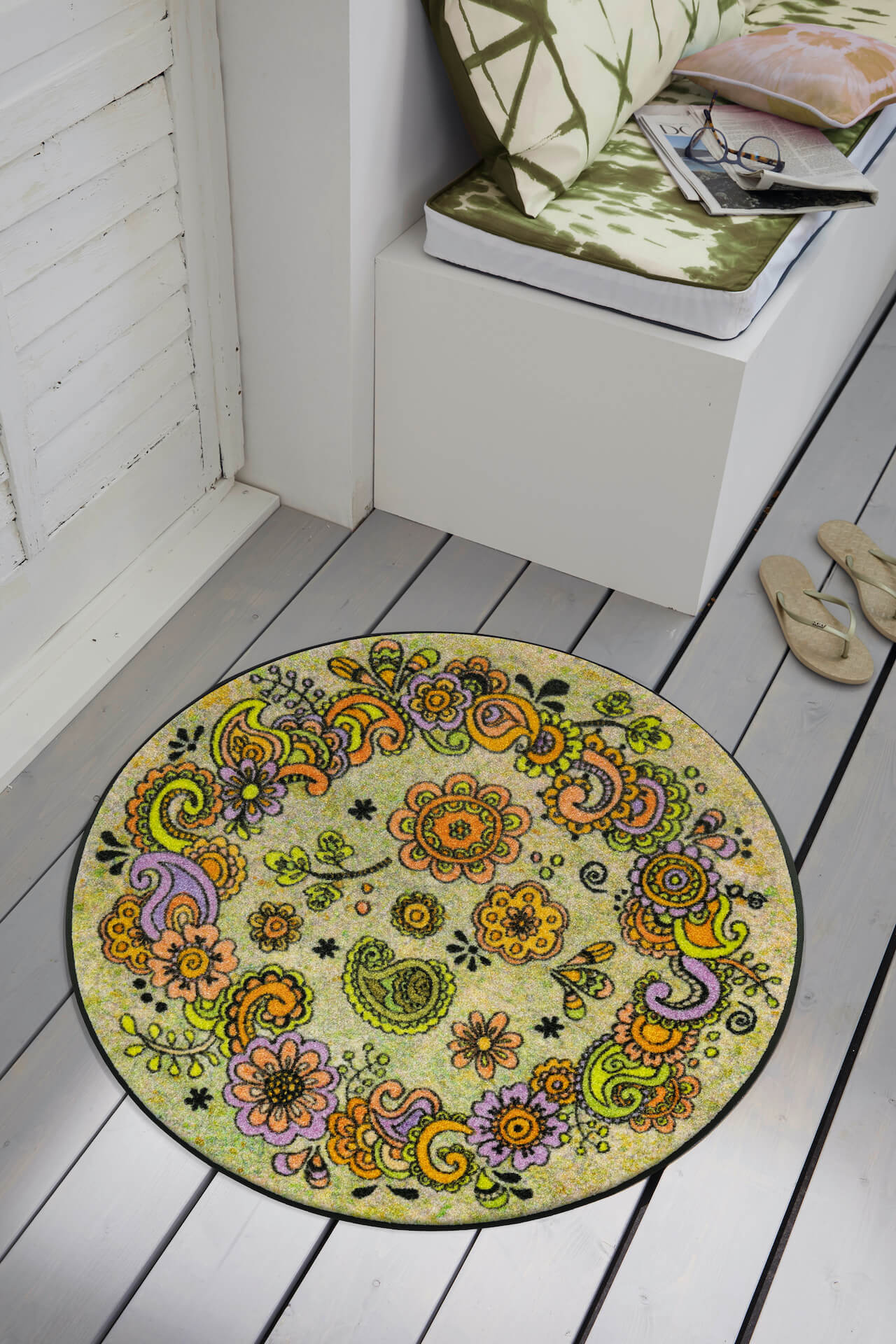 Fußmatte Happy Flowers, Wash & Dry Design, 085 x 085 cm, mehrfarbig, Milieubild