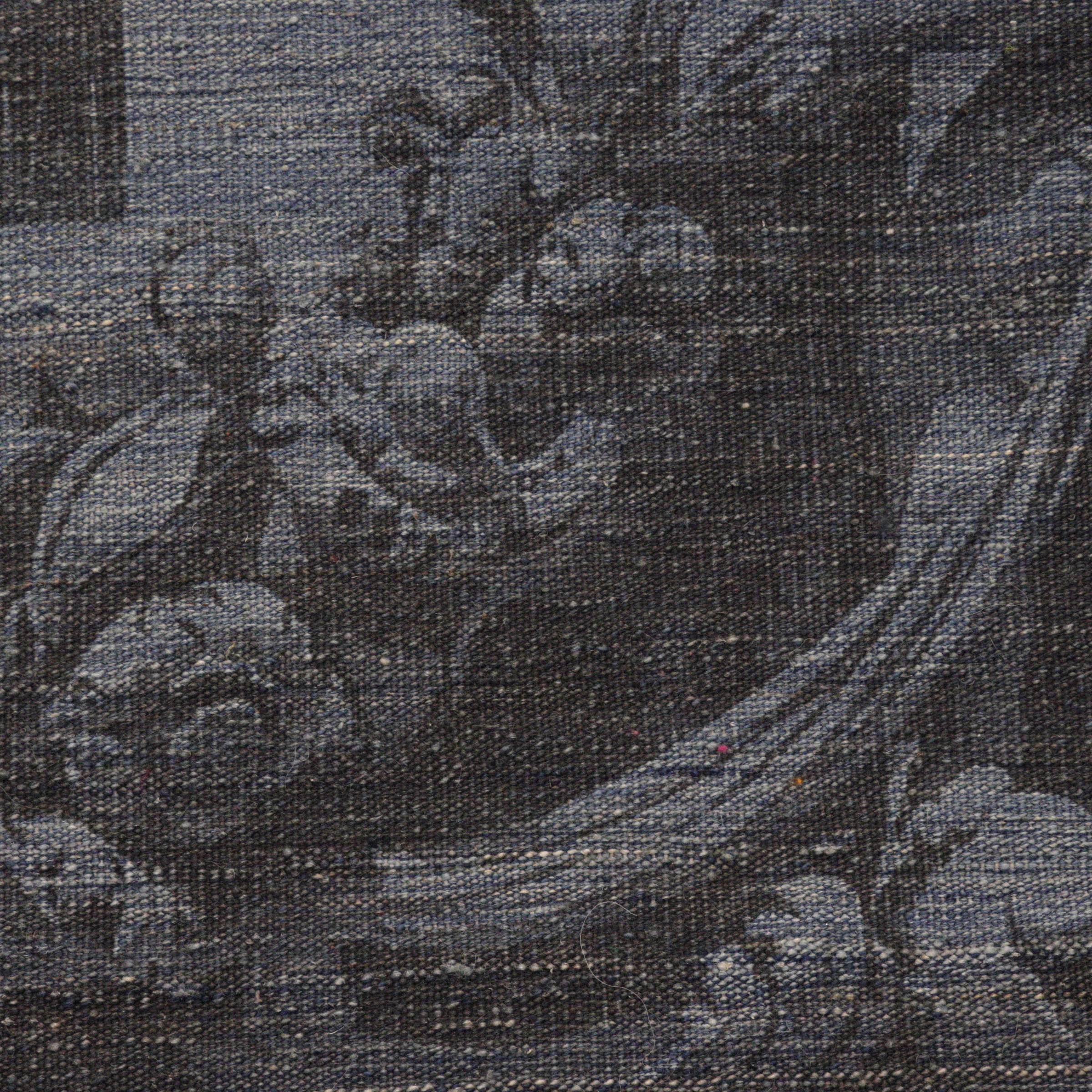 Kelim Trompe I 'Oeil, Trevi, handgewebt, bedruckt mit Trevi-Motiv, blau, Detailansicht 