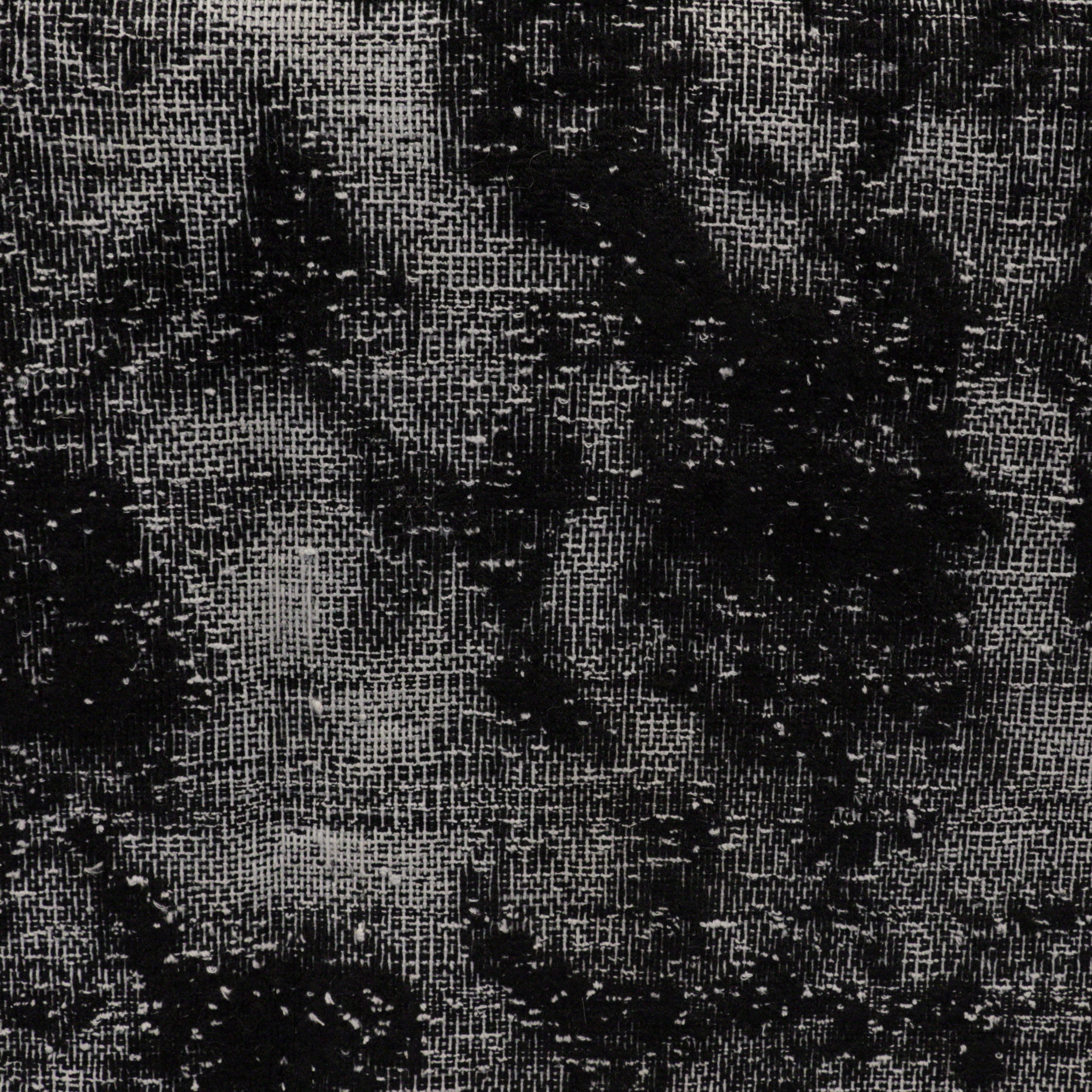 Vintageteppich Reloaded black, handgeknüpft aus Schurwolle, bearbeitet, neu eingefärbt, 183 x 255 cm, Detailansicht