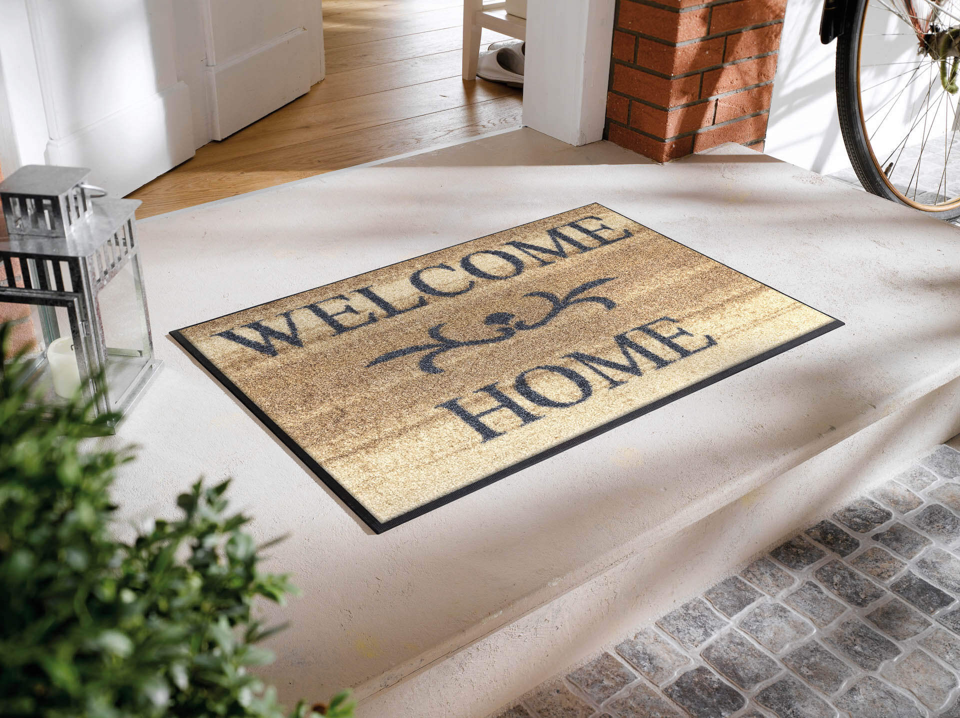Fußmatte Welcome Home beige, Wash & Dry Design, 050 x 075 cm, Milieubild