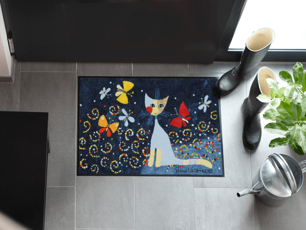 Fußmatte Danza Delle Farfalle, Rosina Wachtmeister Sauberlaufmatte, 050 x 075 cm, Milieubild