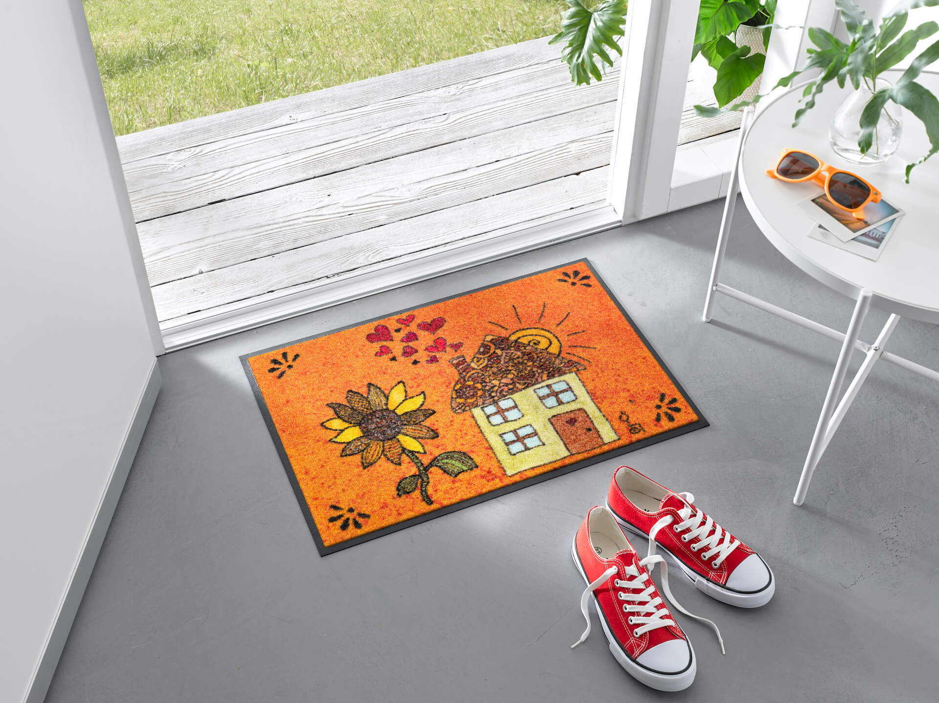 Fußmatte Sonnenhaus, Design Rollin' Art, Wash & Dry Kollektion, 40 x 60 cm, Milieubild