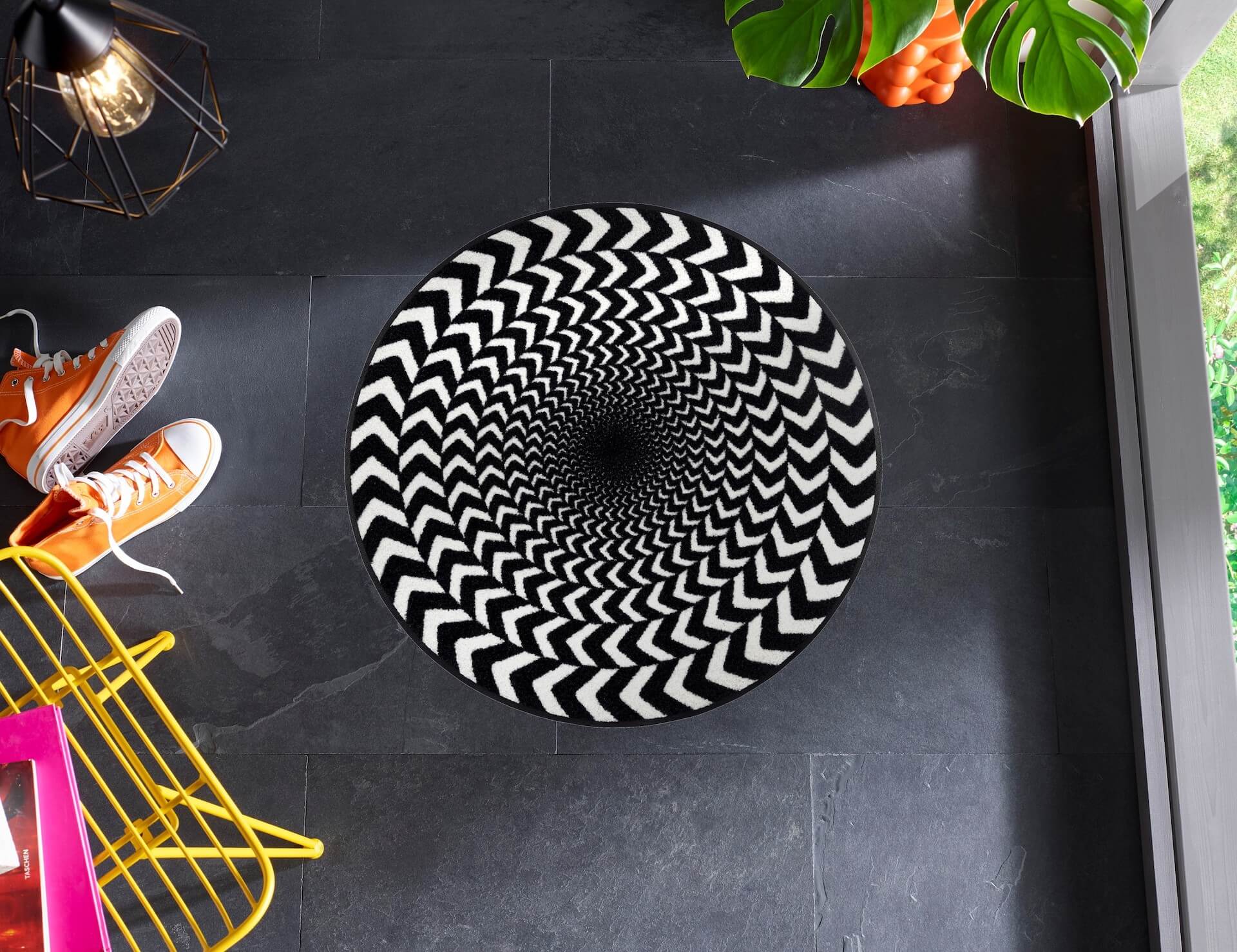 Fußmatte Circle of Illusion, Wash & Dry Design, rund Ø 085 cm, Milieubild