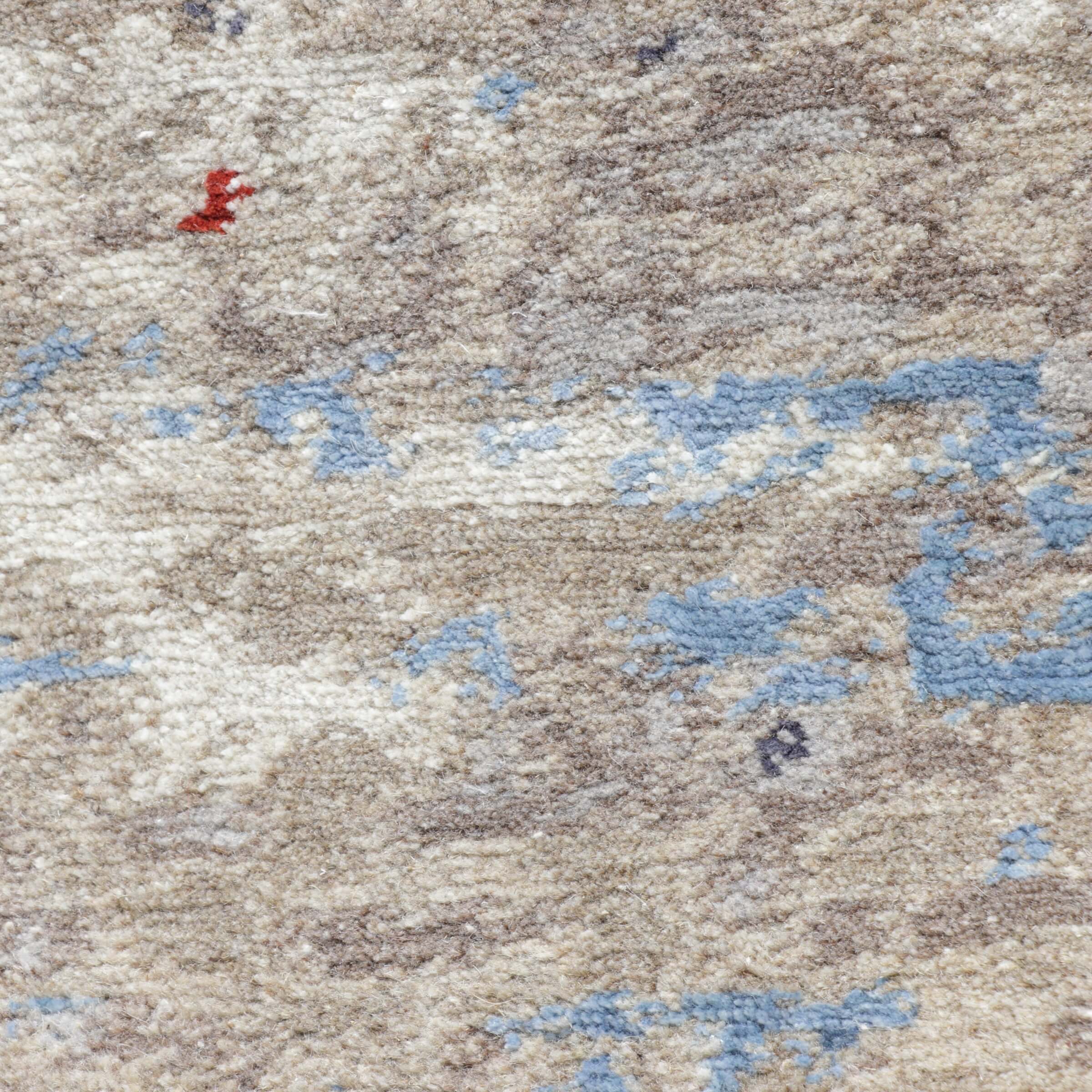 Handgeknüpfter indischer Teppich aus Wolle, Bambusseide und Nesselfasern, mehrfarbig, Detailansicht